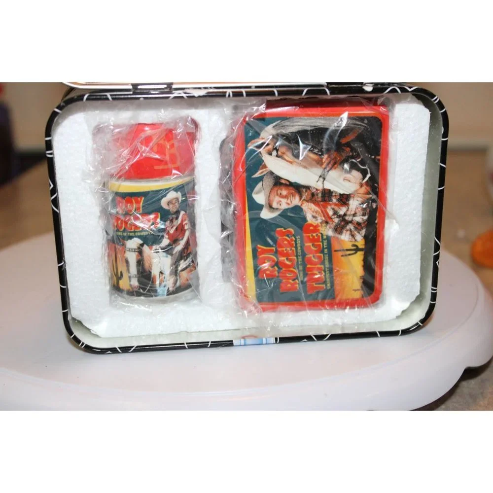 Salt & Pepper Shakers - Vandor Roy Rodgers & Trigger Lunchbox